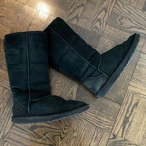 Women’s tall Uggs size 9 black